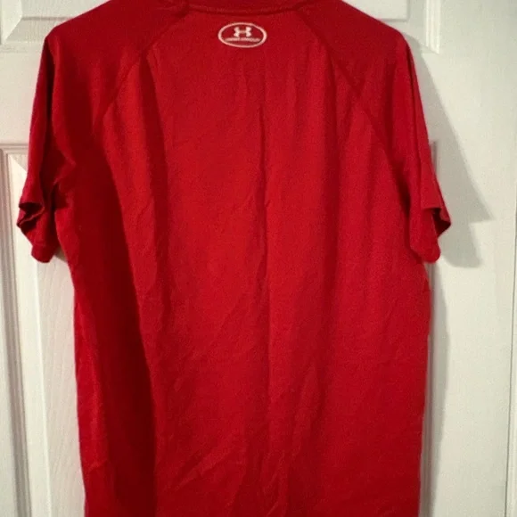Under Armour HeatGear Red Short Sleeve Athletic Shirt Medium - Picture 4 of 5